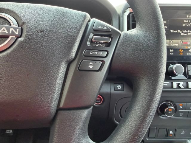Certified 2025 Nissan Frontier SV RWD image 18