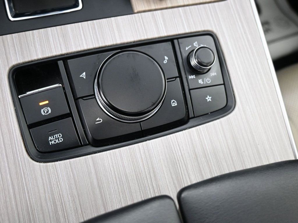 Used 2024 MAZDA CX-90 3.3 Turbo w/ Preferred Package image 16