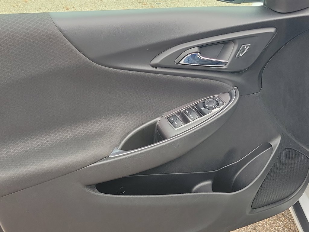 Used 2020 Chevrolet Malibu LT FWD image 8