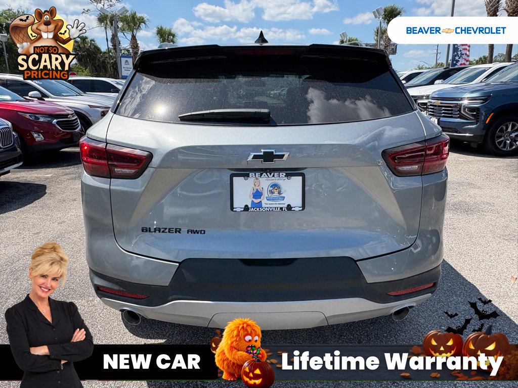 New 2025 Chevrolet Blazer LT w/ Midnight/Sport Edition AWD/4WD image 6