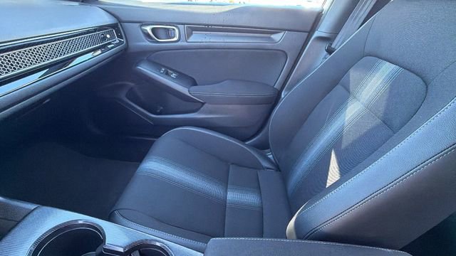 Used 2025 Honda Civic Sport image 22