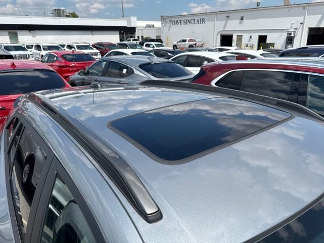 Used 2024 Chevrolet Trax ACTIV w/ Sunroof Package FWD image 7