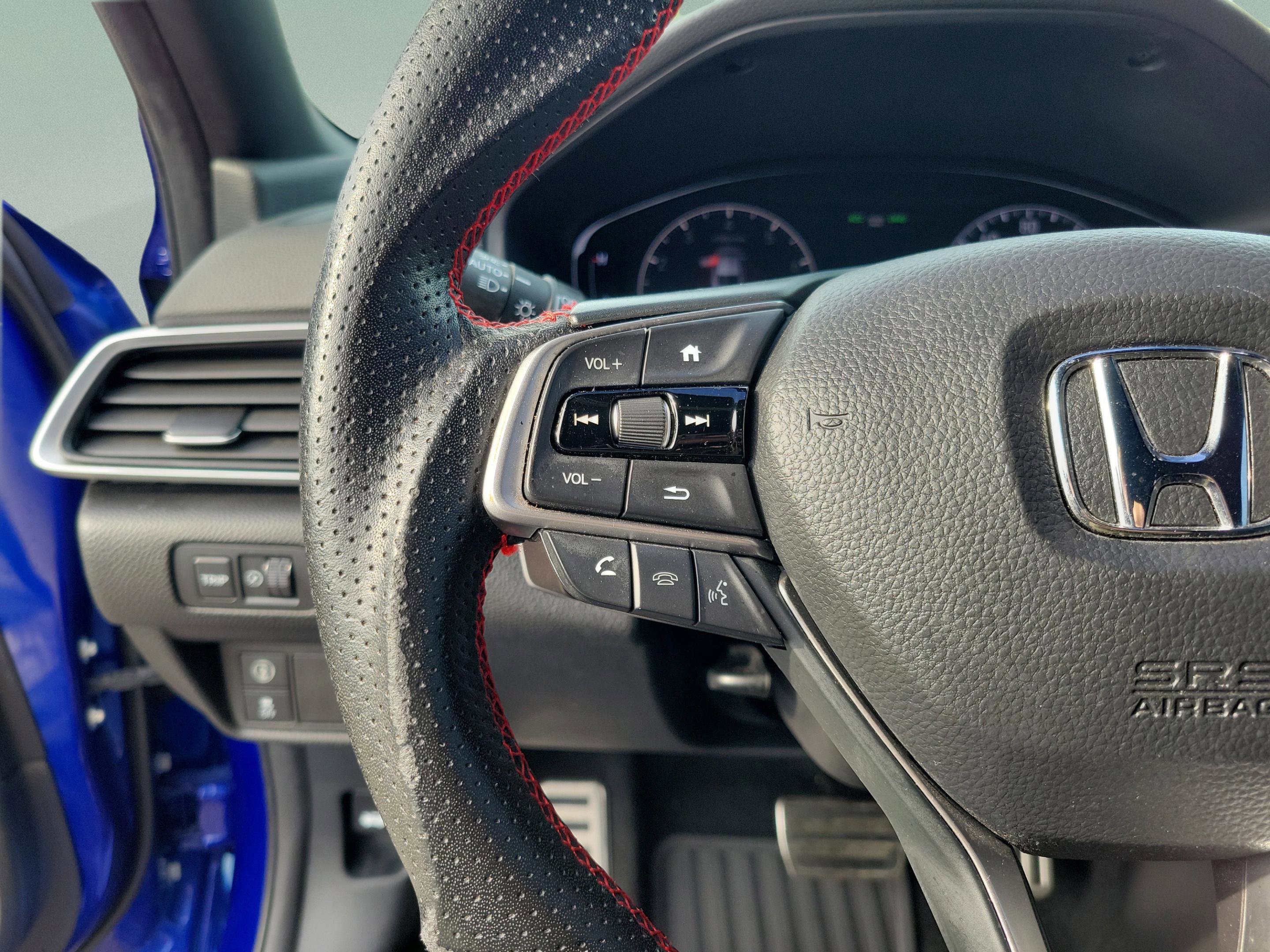 Used 2019 Honda Accord Sport image 12