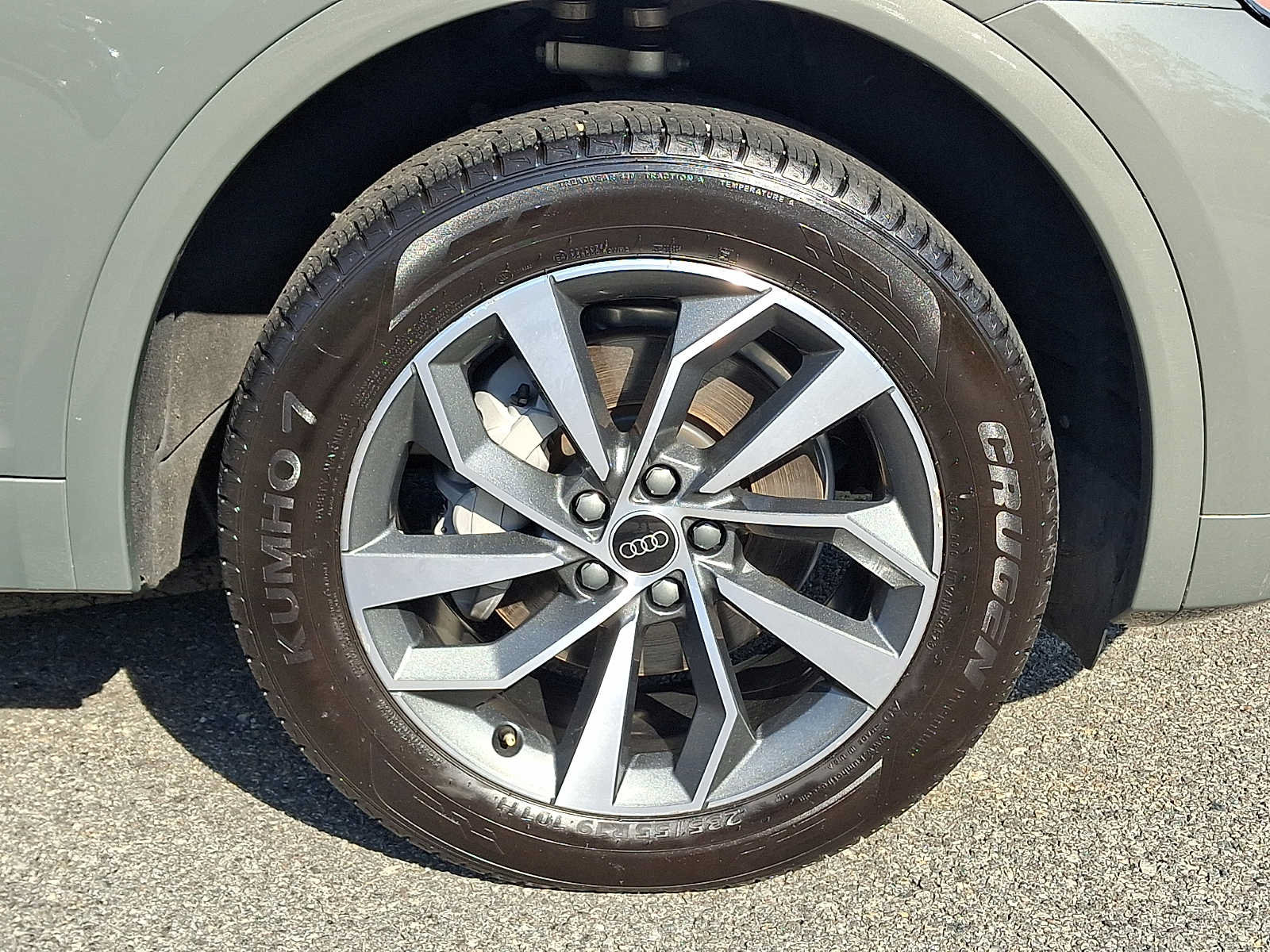 Used 2024 Audi Q5 2.0T Premium Plus w/ Premium Plus Package AWD/4WD image 8