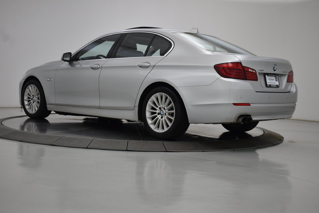 Used 2013 BMW 528i xDrive Sedan AWD/4WD image 17