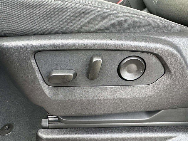 Certified 2025 Chevrolet Suburban LS w/ LPO, Dark Essentials Package image 28