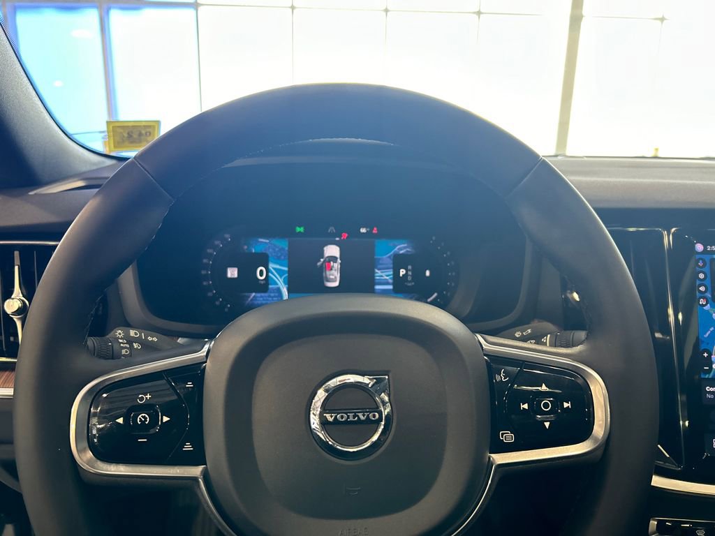 Certified 2023 Volvo S60 B5 Plus w/ Climate Package image 11