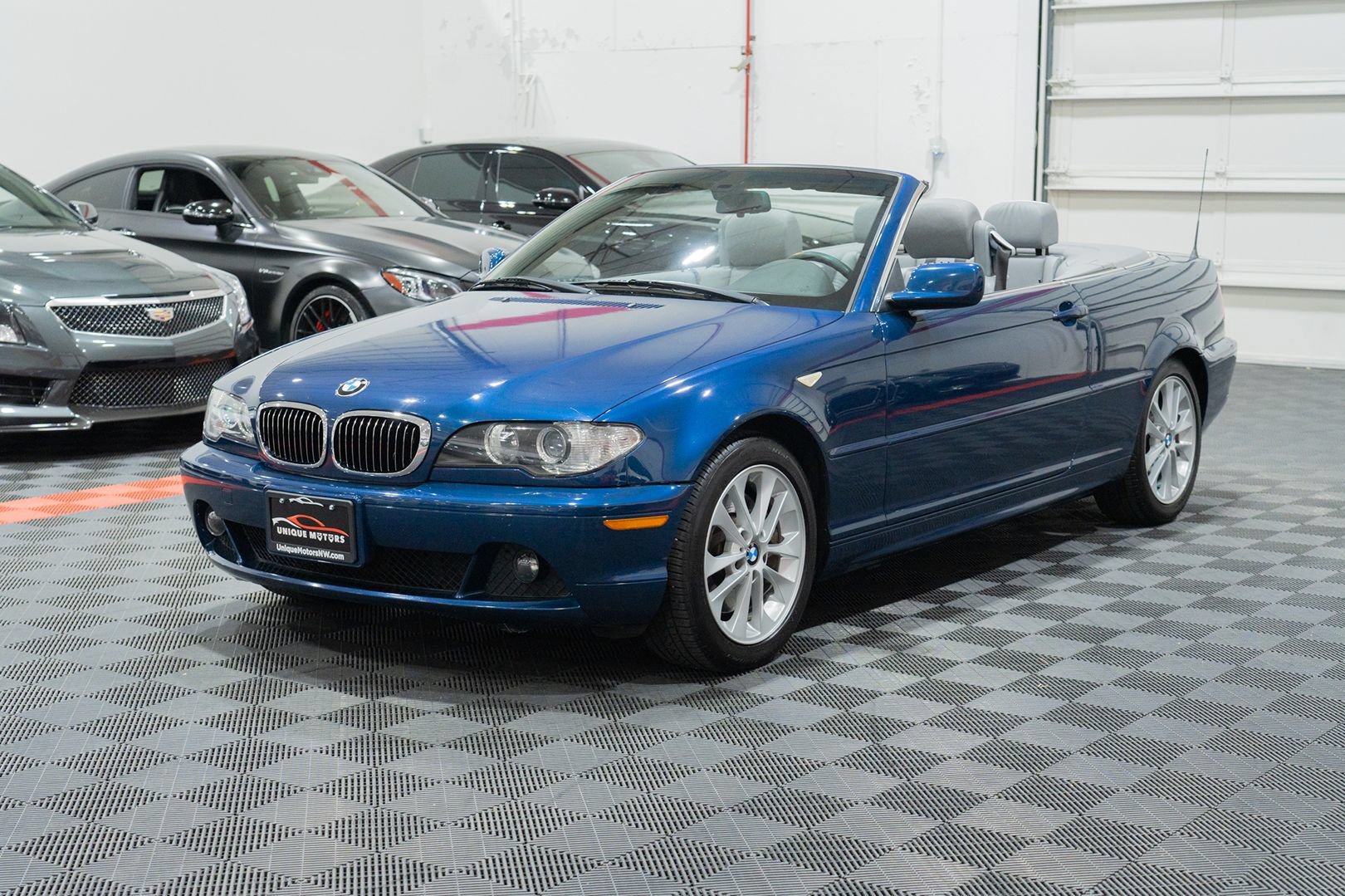 Used 2006 BMW 330Ci Convertible RWD image 3