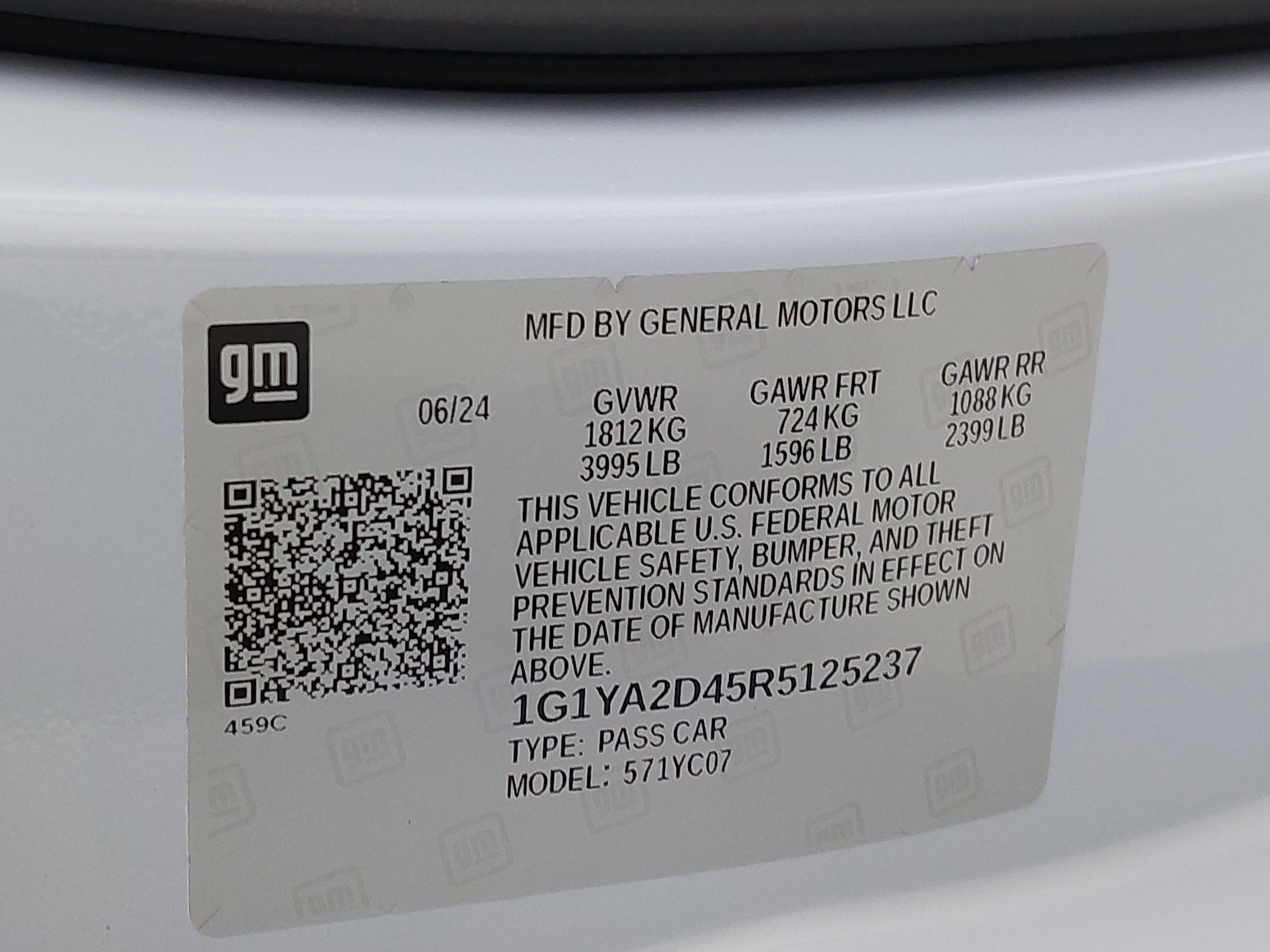 Used 2024 Chevrolet Corvette Stingray w/ Battery Protection Package image 33