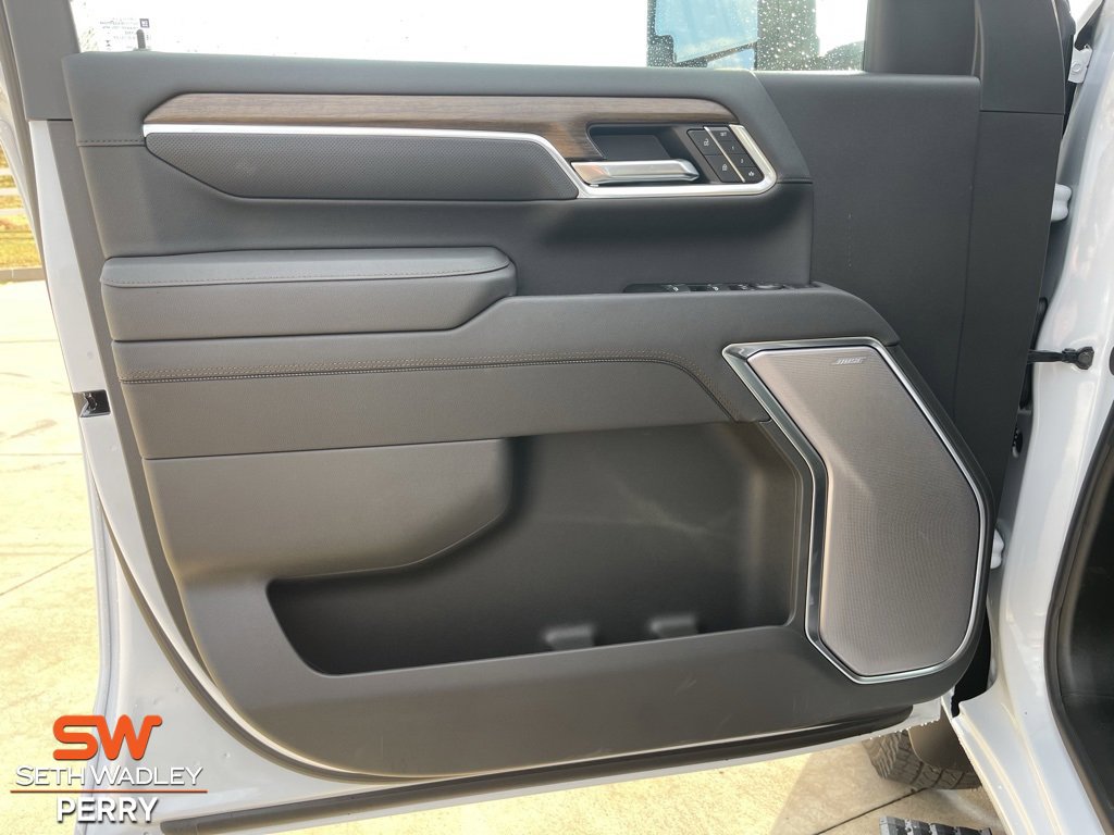 New 2026 Chevrolet Silverado 3500 High Country w/ Technology Package image 16