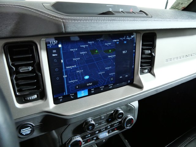 Certified 2025 Ford Bronco Outer Banks AWD/4WD image 18