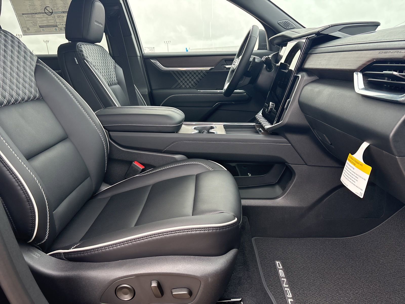 New 2026 GMC Acadia Denali image 23