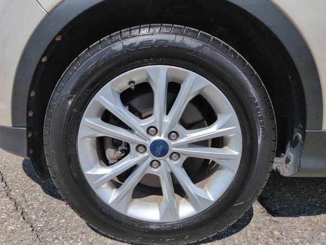 Certified 2017 Ford Escape SE w/ Equipment Group 201A image 50