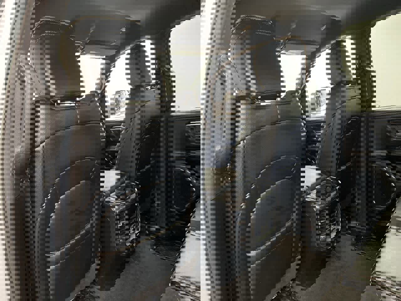 Used 2024 RAM 1500 Laramie image 16