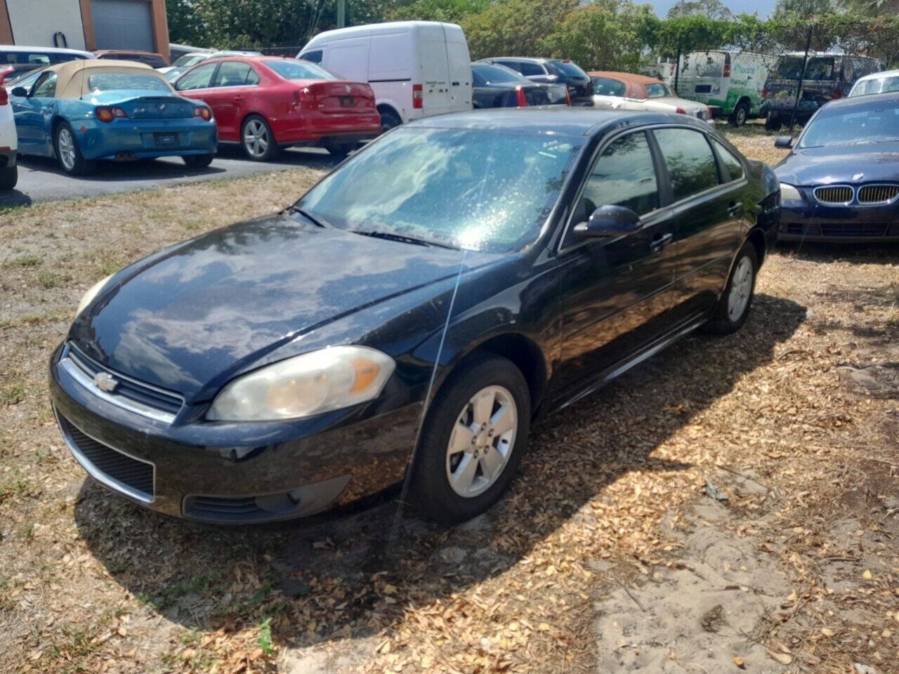 Used 2011 Chevrolet Impala LT FWD image 1
