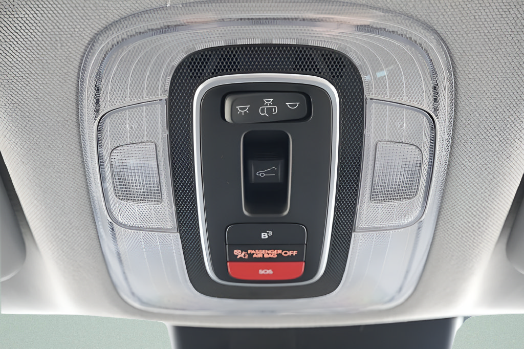 New 2026 Hyundai Elantra Limited FWD image 17
