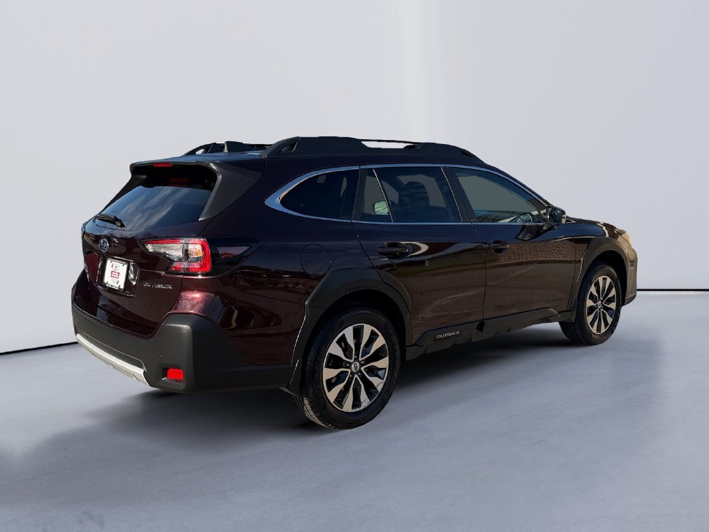 Certified 2023 Subaru Outback Limited AWD/4WD image 3