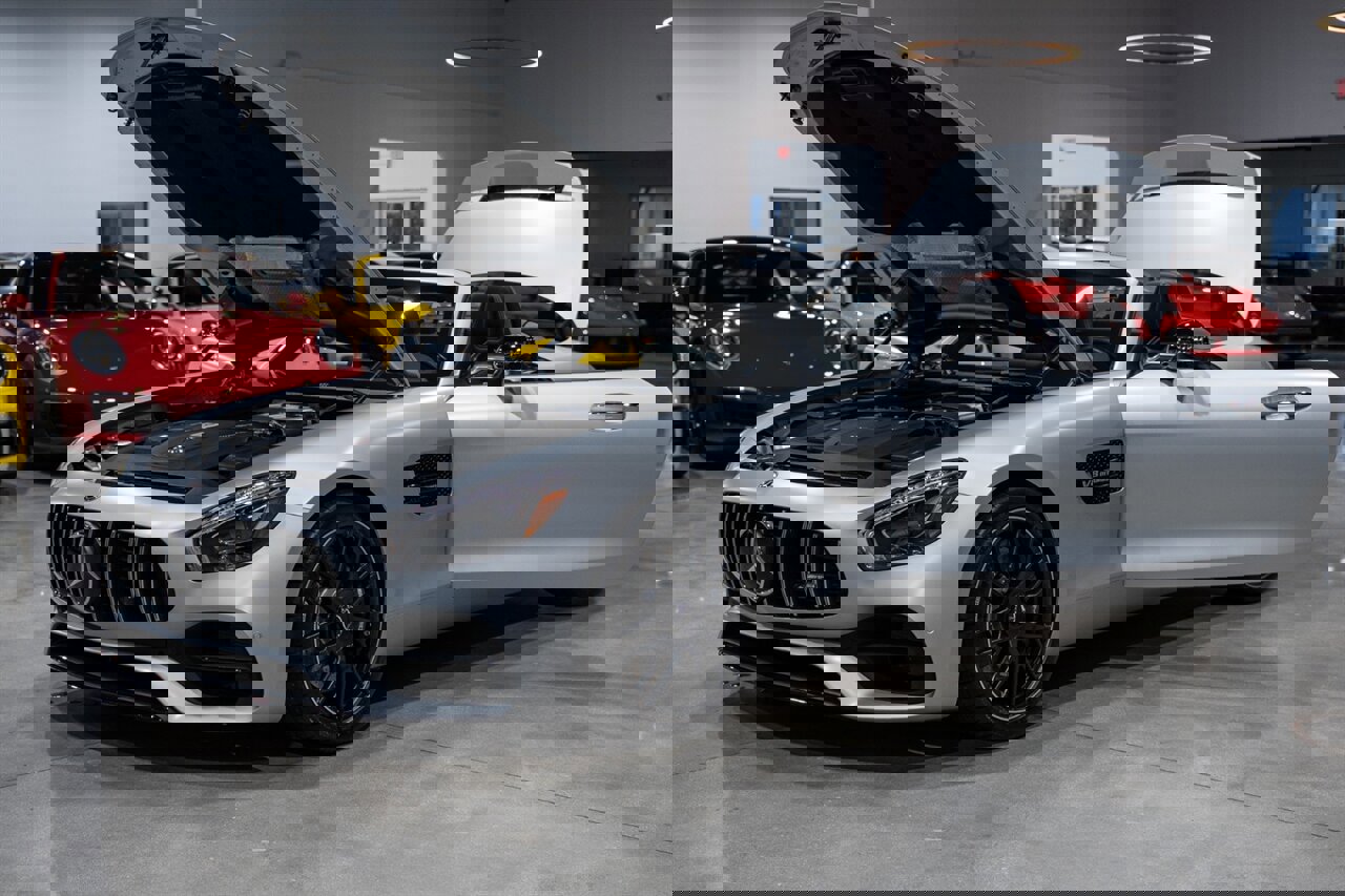 Used 2019 Mercedes-Benz AMG GT Roadster image 34