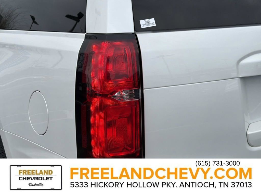 Used 2020 Chevrolet Suburban Premier image 12