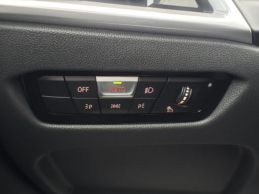 Used 2026 BMW 440i xDrive Coupe w/ Parking Assistance Package image 30