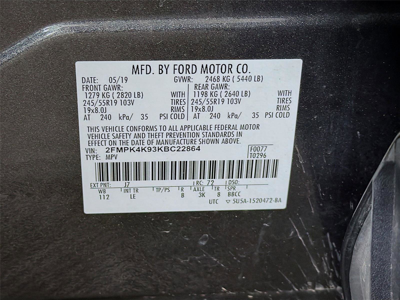 Used 2019 Ford Edge Titanium image 31