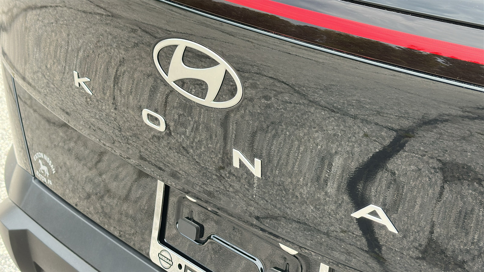 Used 2024 Hyundai Kona SEL AWD/4WD image 9