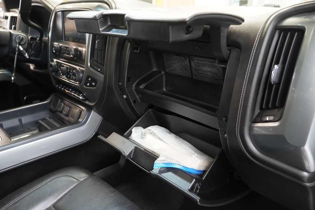 Used 2015 Chevrolet Silverado 2500 LTZ w/ Duramax Plus Package AWD/4WD image 26