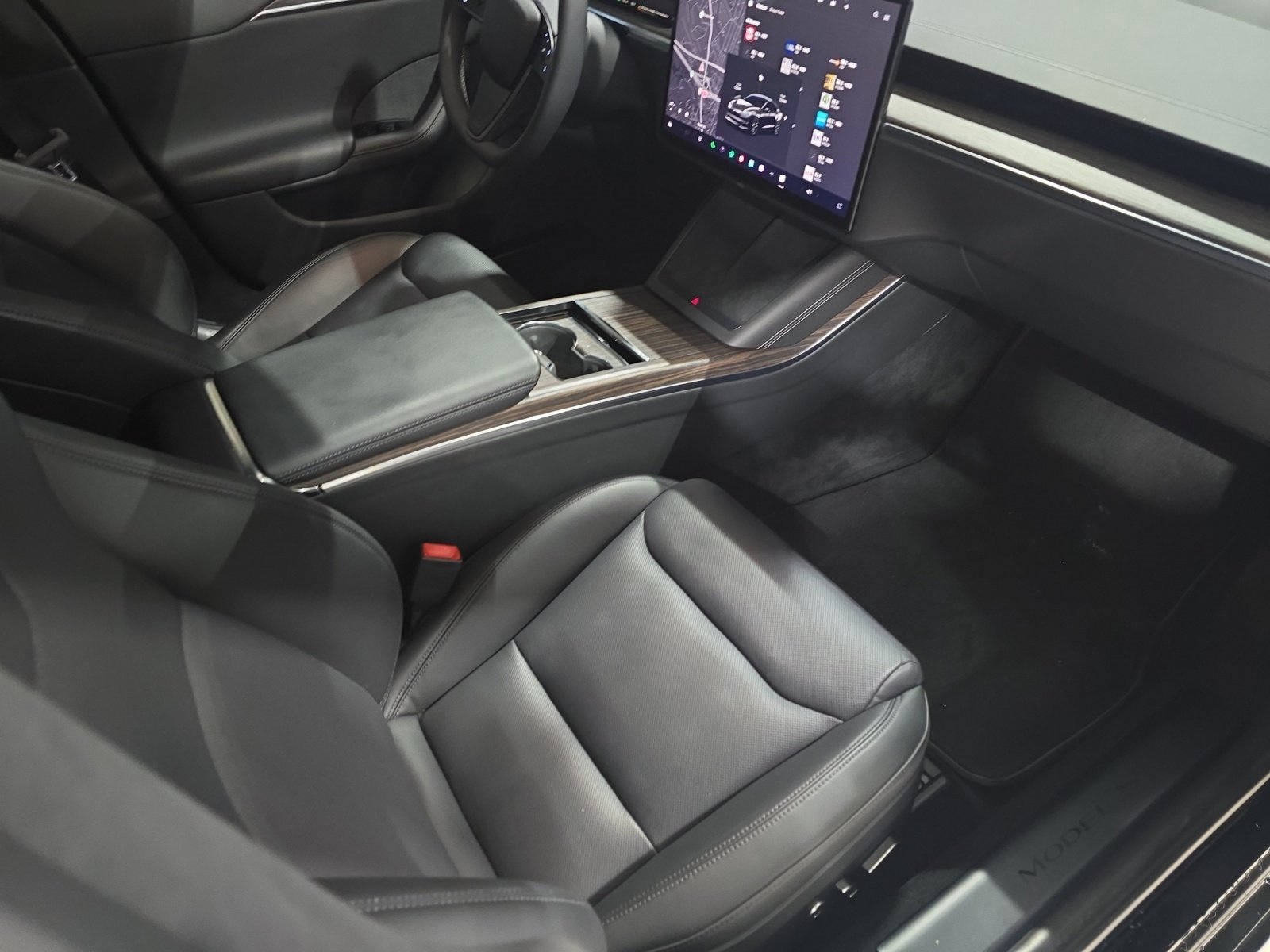 Used 2022 Tesla Model S image 15