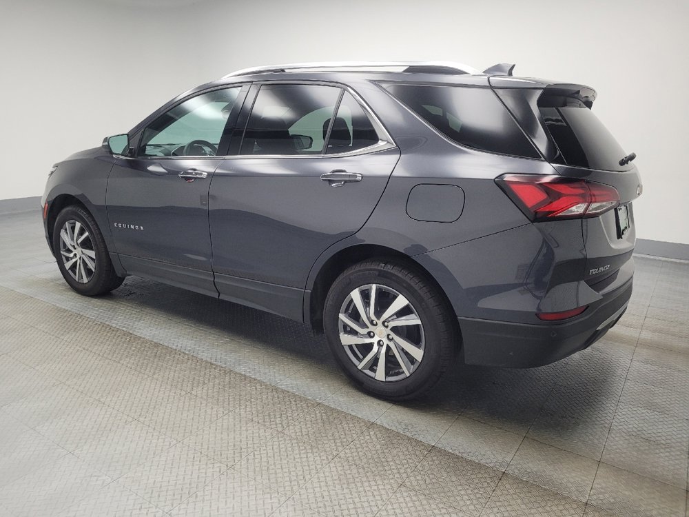 Used 2022 Chevrolet Equinox Premier image 3