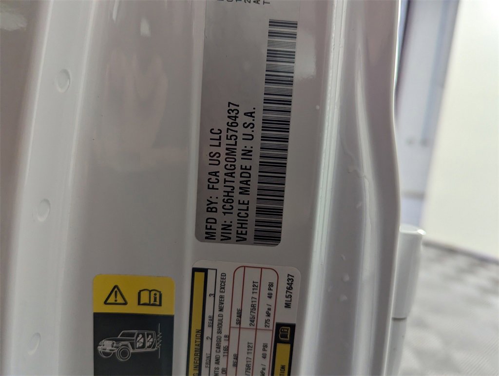 Used 2021 Jeep Gladiator Sport w/ Trailer Tow Package image 37