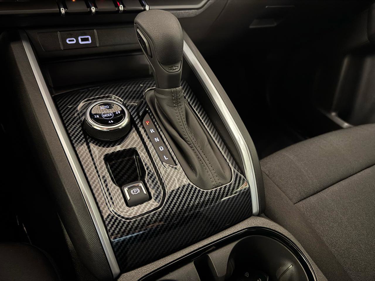 Used 2024 Chevrolet Colorado Trail Boss w/ Advanced Trailering Package image 26