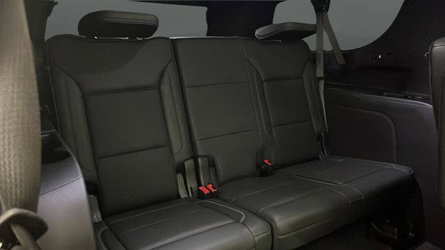 Used 2021 GMC Yukon XL Denali w/ Denali Premium Package AWD/4WD image 25