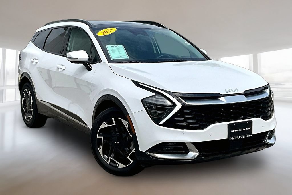 Certified 2025 Kia Sportage SX AWD/4WD image 3