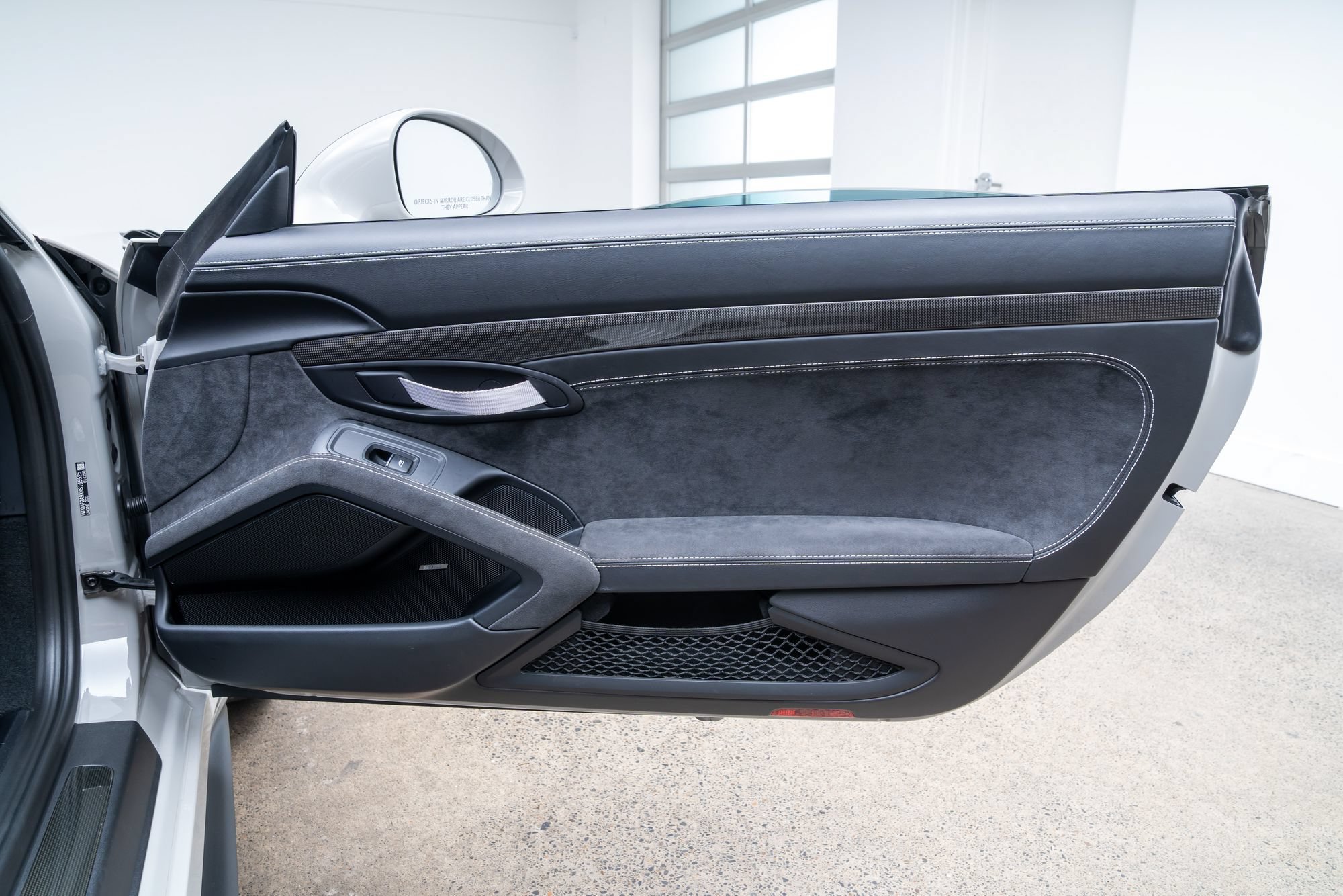 Used 2019 Porsche 911 GT3 RS RWD image 31