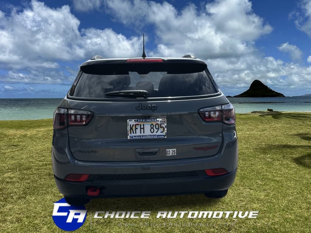 Used 2024 Jeep Compass Trailhawk image 7