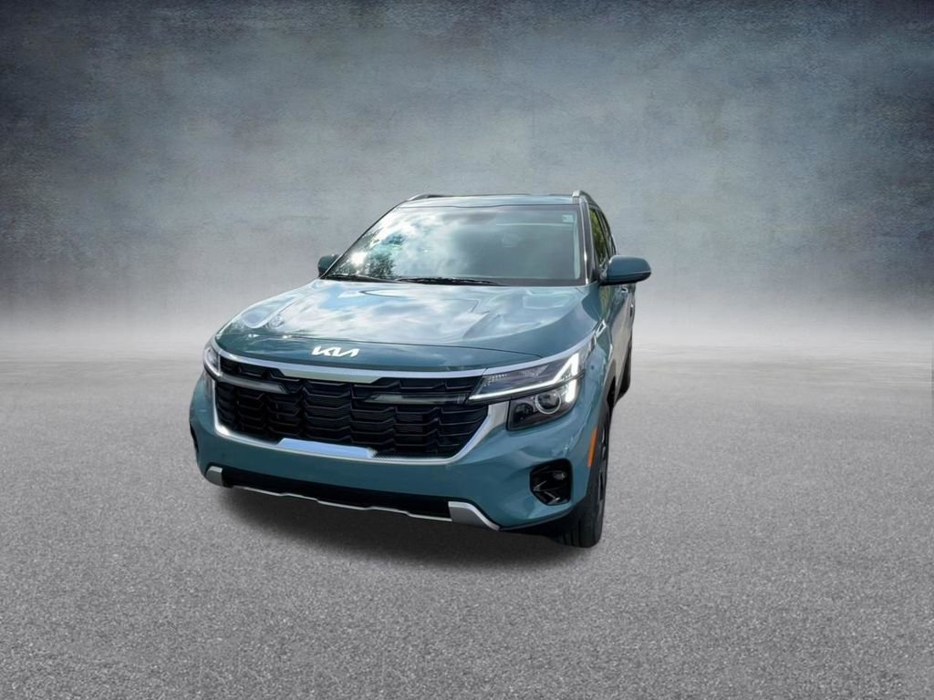 Used 2026 Kia Seltos EX FWD image 7