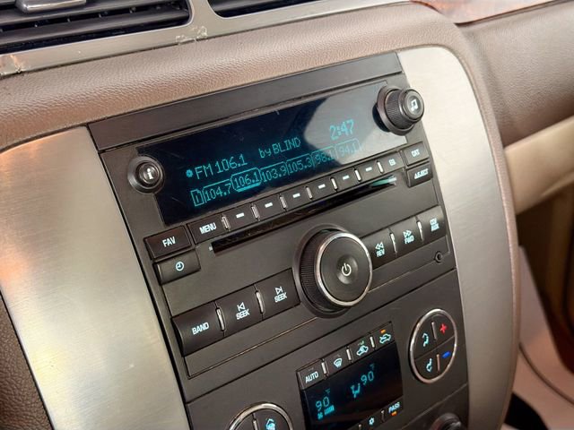 Used 2011 GMC Sierra 2500 SLT w/ SLT Convenience Package image 14