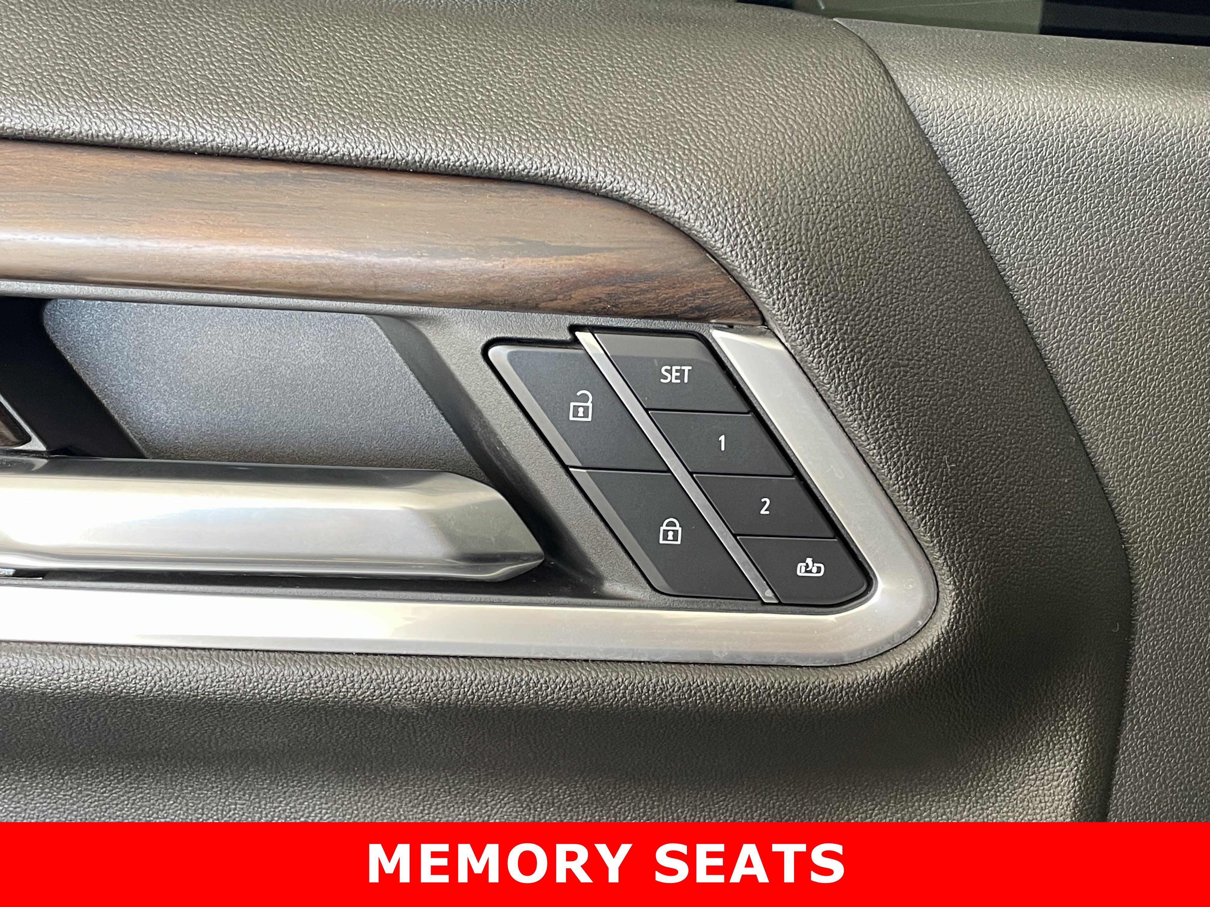 Certified 2025 GMC Sierra 2500 SLT AWD/4WD image 18