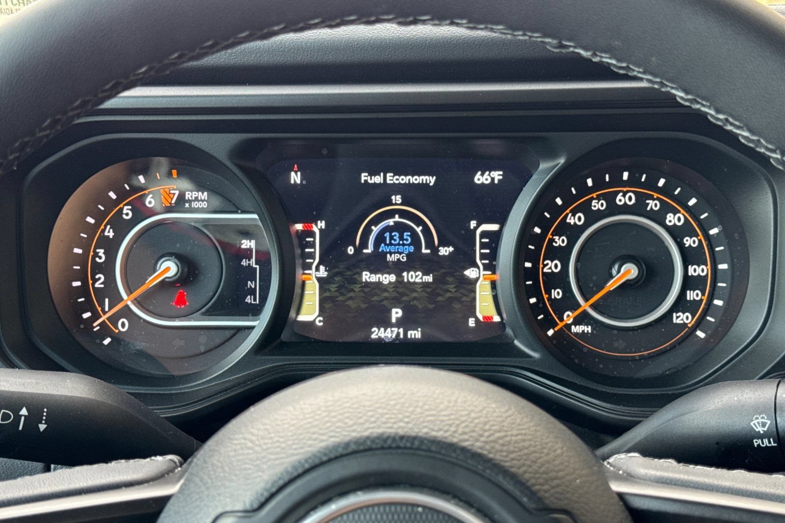Used 2025 Jeep Gladiator Mojave w/ Convenience Group AWD/4WD image 24