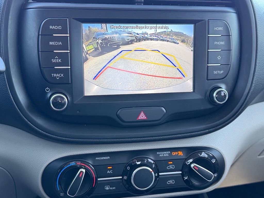 Used 2020 Kia Soul LX image 23