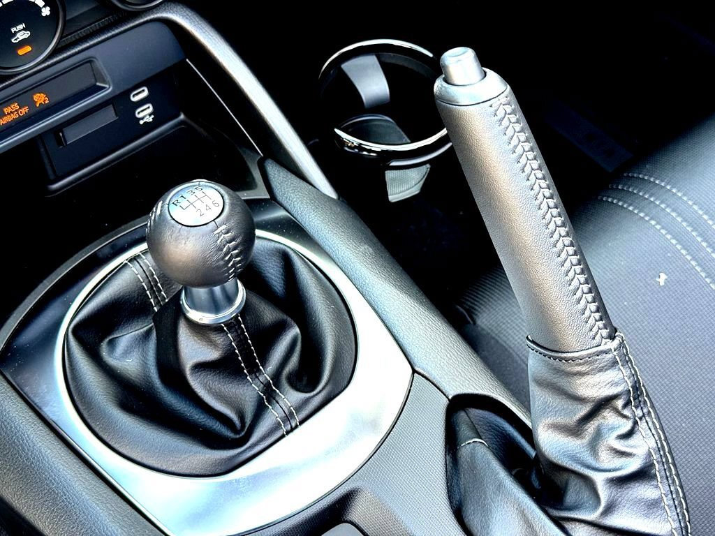 New 2026 MAZDA MX-5 Miata Sport w/ Interior Package RWD image 15