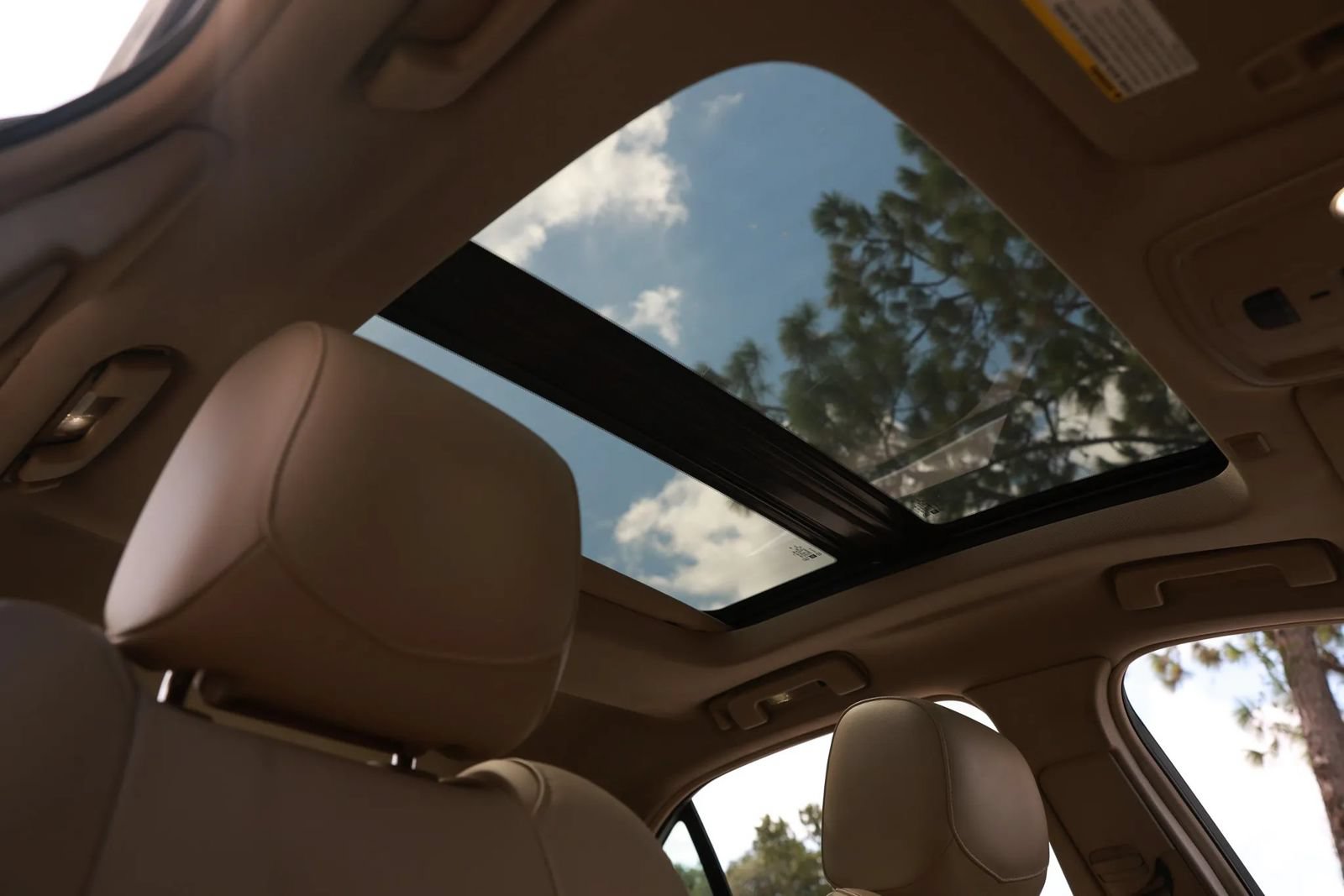 Used 2015 Cadillac CTS Luxury RWD image 15