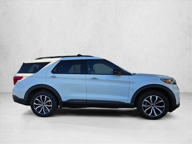Used 2020 Ford Explorer ST image 4