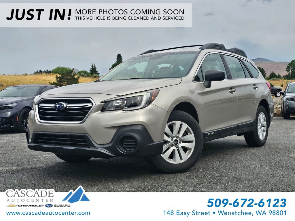 Used 2019 Subaru Outback 2.5i AWD/4WD image 1