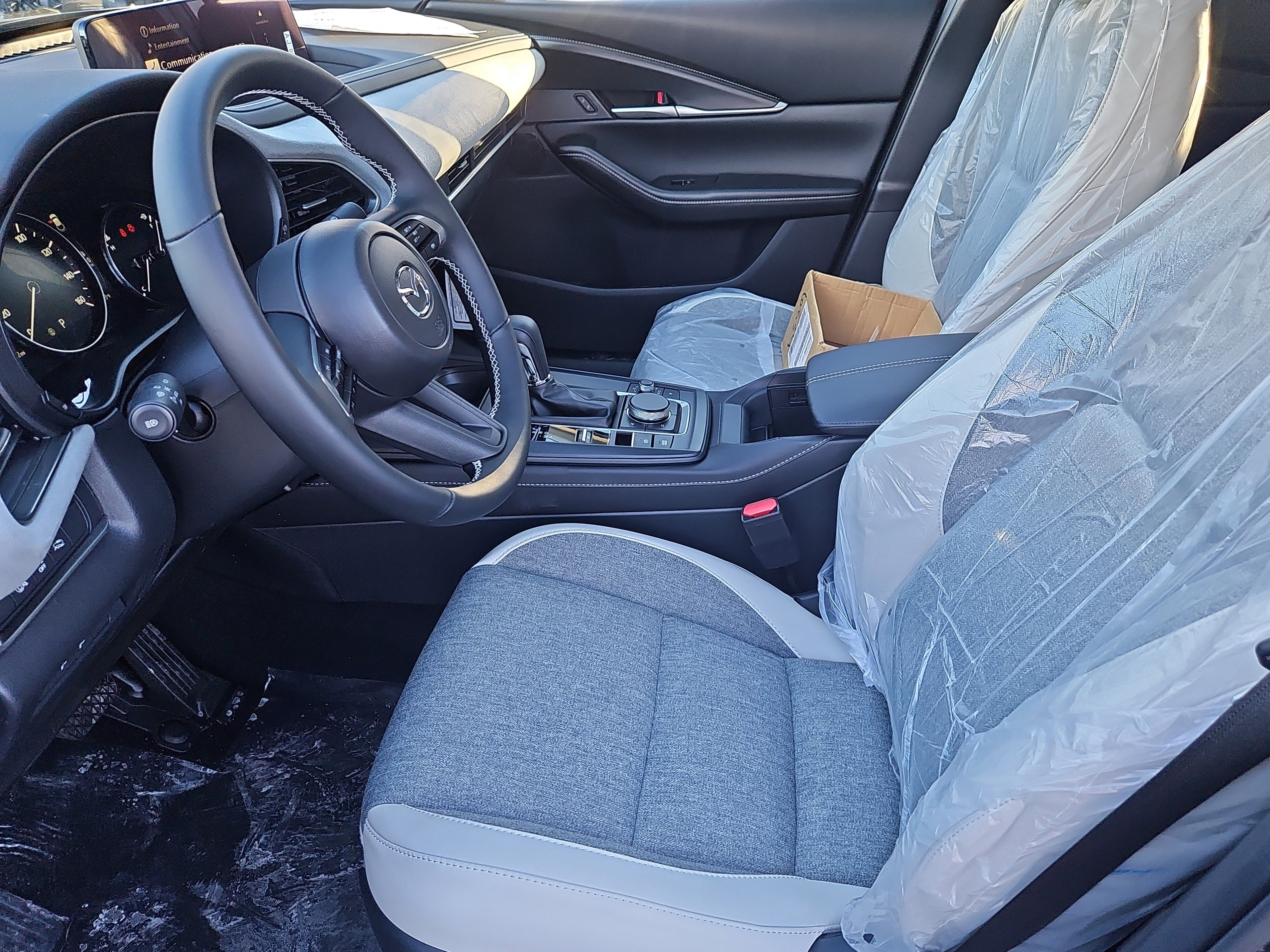 New 2026 MAZDA CX-30 Aire Edition AWD/4WD image 17