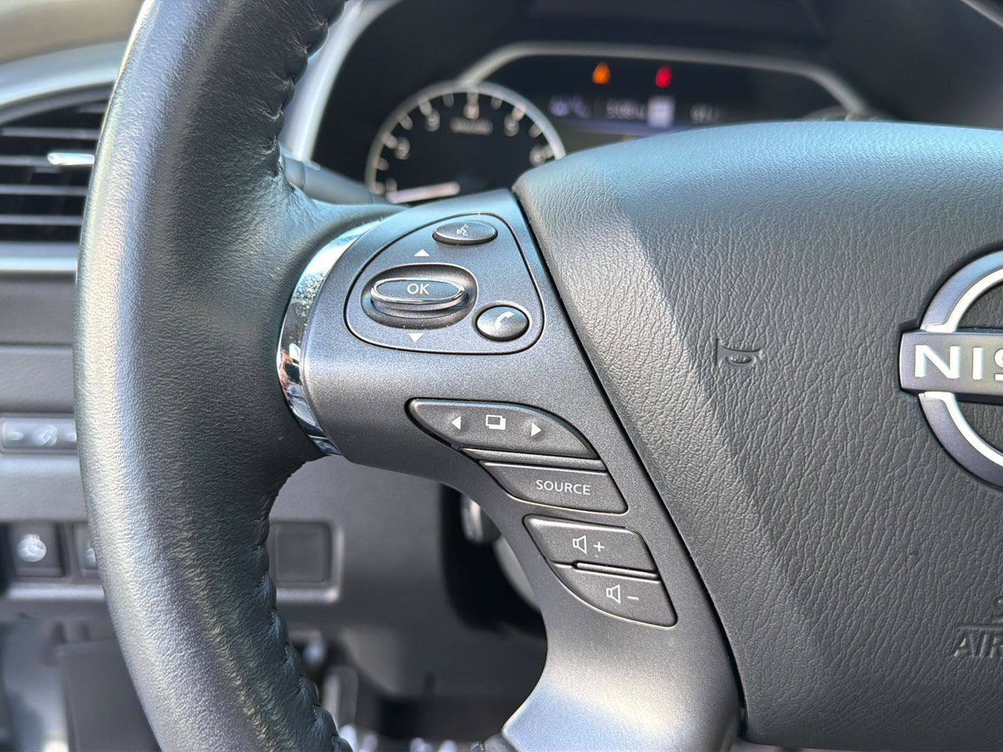 Used 2024 Nissan Murano Platinum w/ Cargo Package FWD image 22