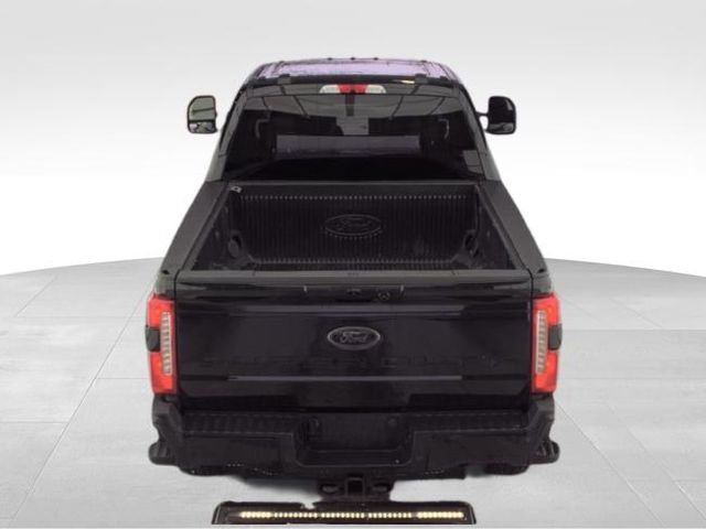 Used 2023 Ford F350 XLT w/ Black Appearance Package image 4