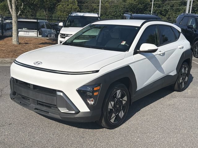 Certified 2025 Hyundai Kona SEL FWD image 4
