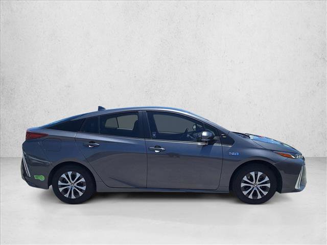 Used 2022 Toyota Prius Prime XLE FWD image 4