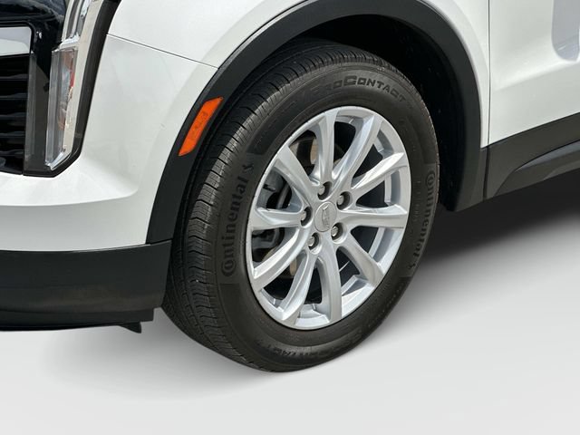 Certified 2023 Cadillac XT4 Luxury w/ Cold Weather Package AWD/4WD image 29